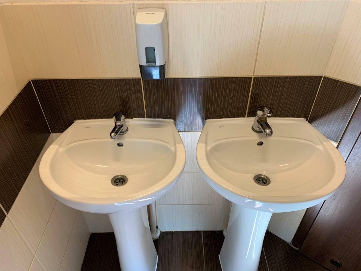 ורוצלב Amnezja Hostel מראה חיצוני תמונה